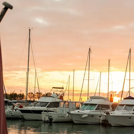 Botel Carbone-free Sète